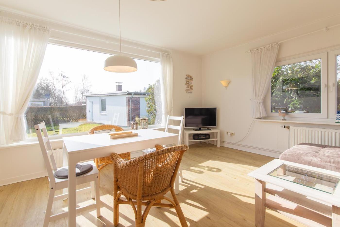 Ferienhaus Kleeblatt 5 - Zentrale, Ruhige Lage Mit Garten Und Terrasse Scharbeutz Luaran gambar